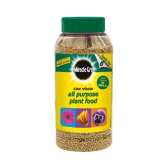 Miracle-Gro Slow Release Plant Food 1kg €12.00